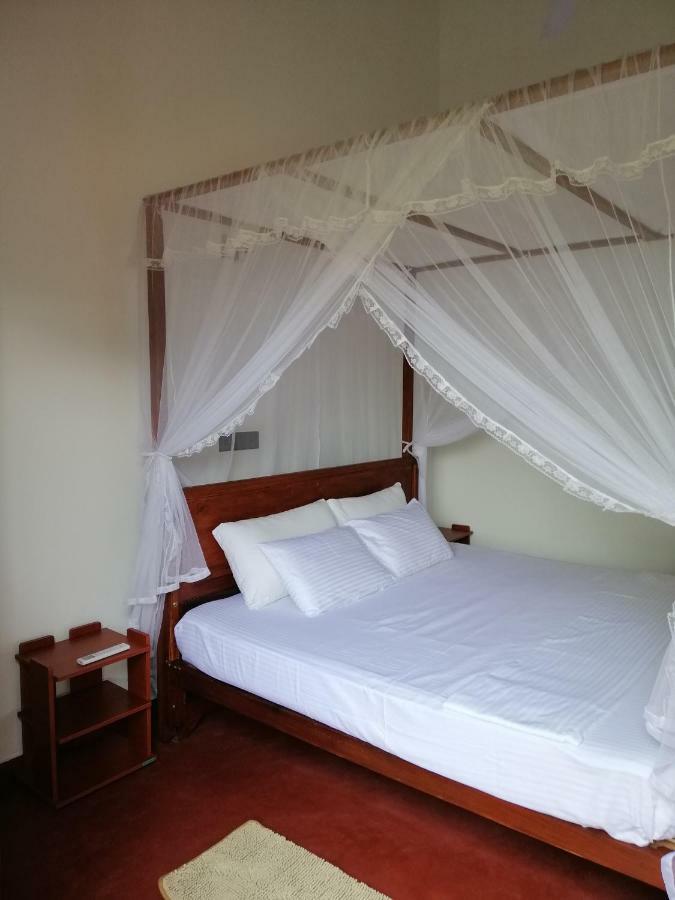 Top Mount Villa 希克杜沃 外观 照片