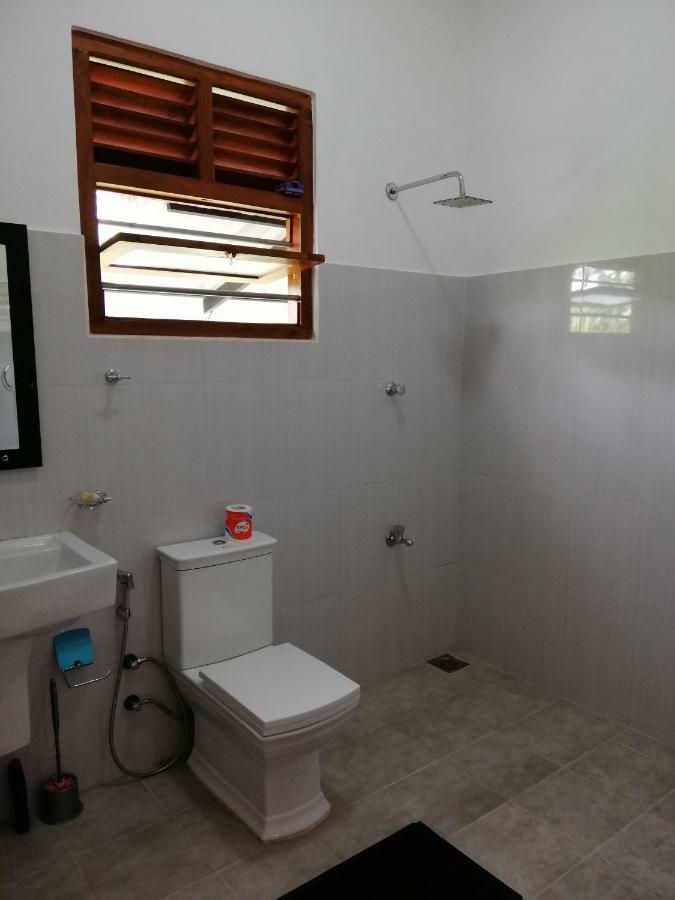 Top Mount Villa 希克杜沃 外观 照片